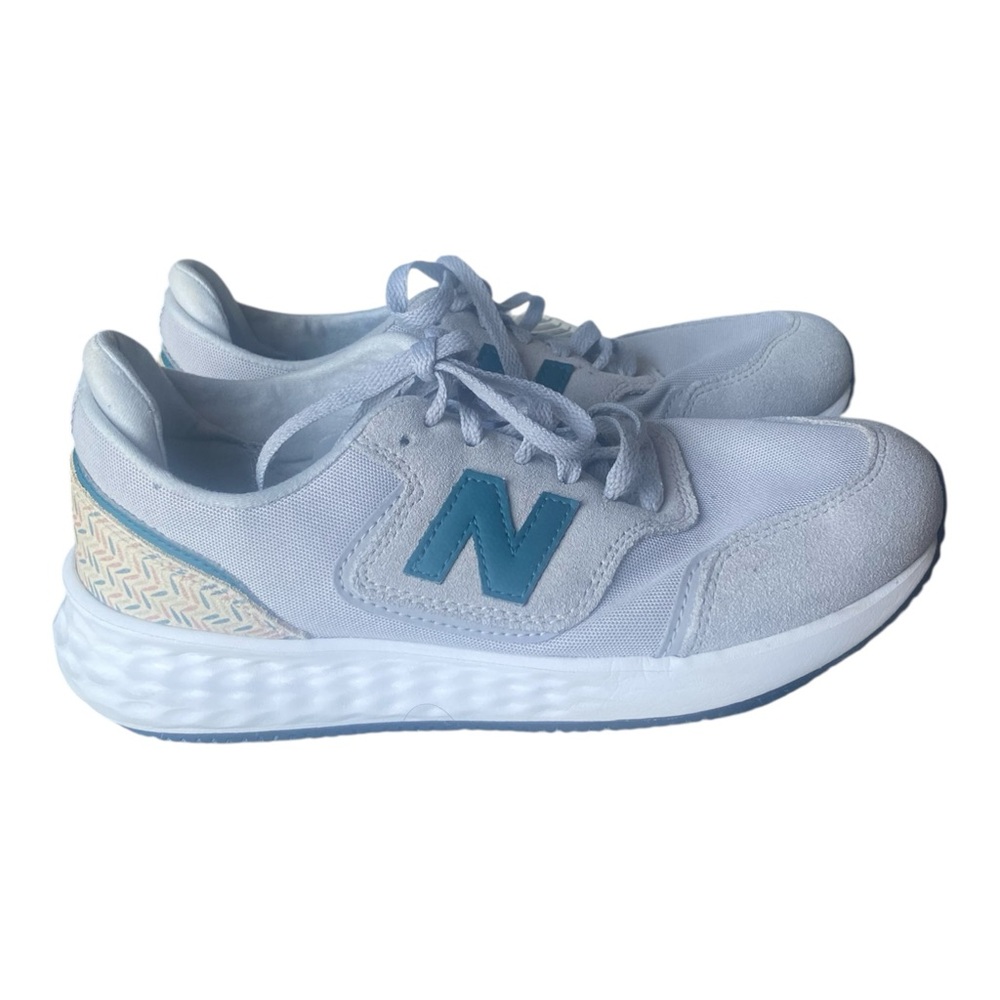 New Balance White and Blue Women's Sneakers